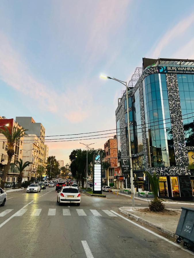 Attention Payement A La Reservation En Euros Oran Bagian luar foto