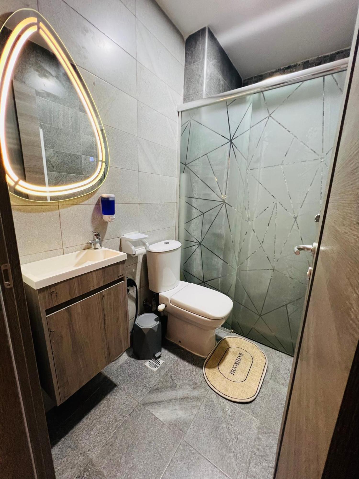 Attention Payement A La Reservation En Euros Oran Bagian luar foto