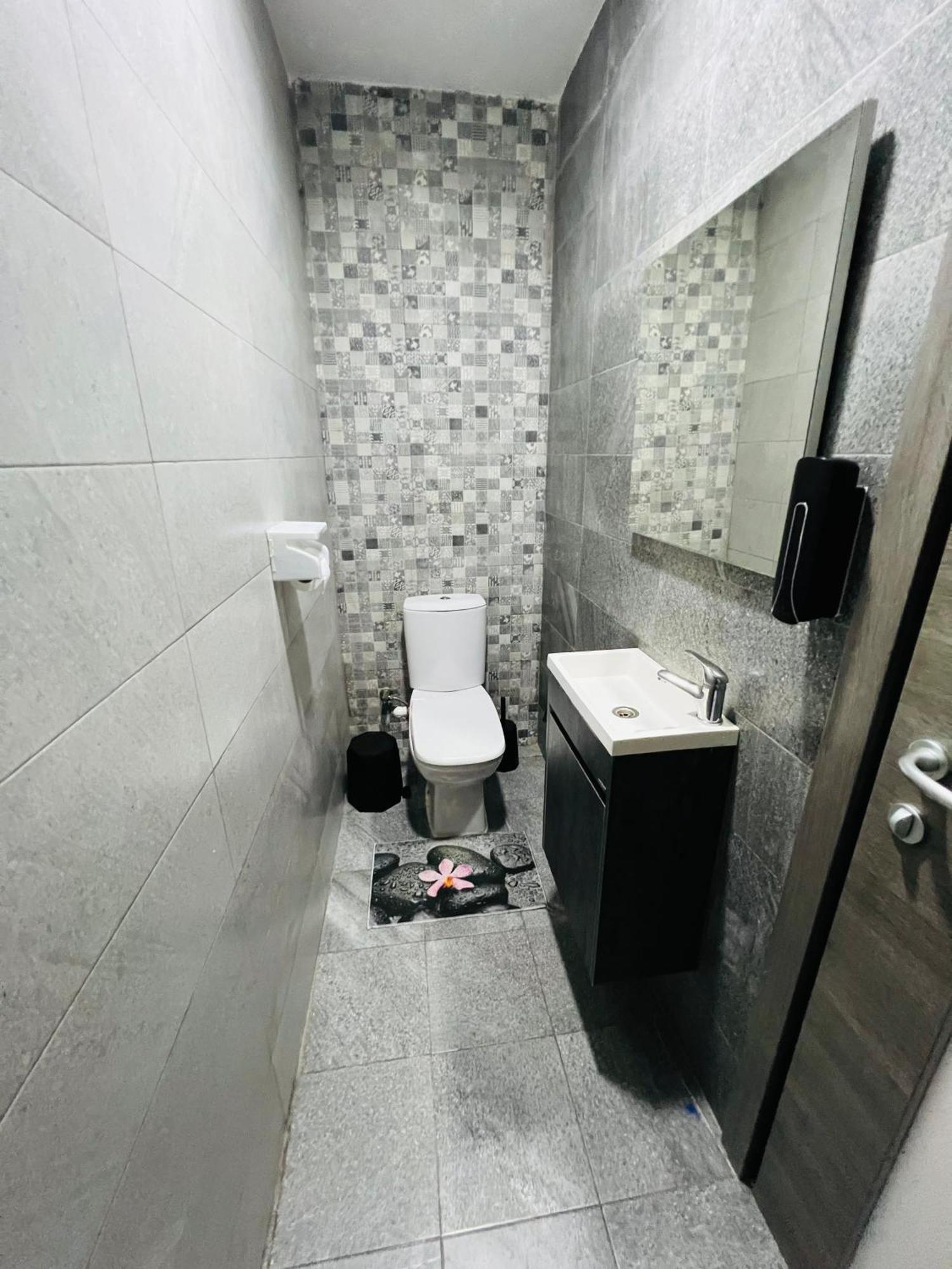 Attention Payement A La Reservation En Euros Oran Bagian luar foto